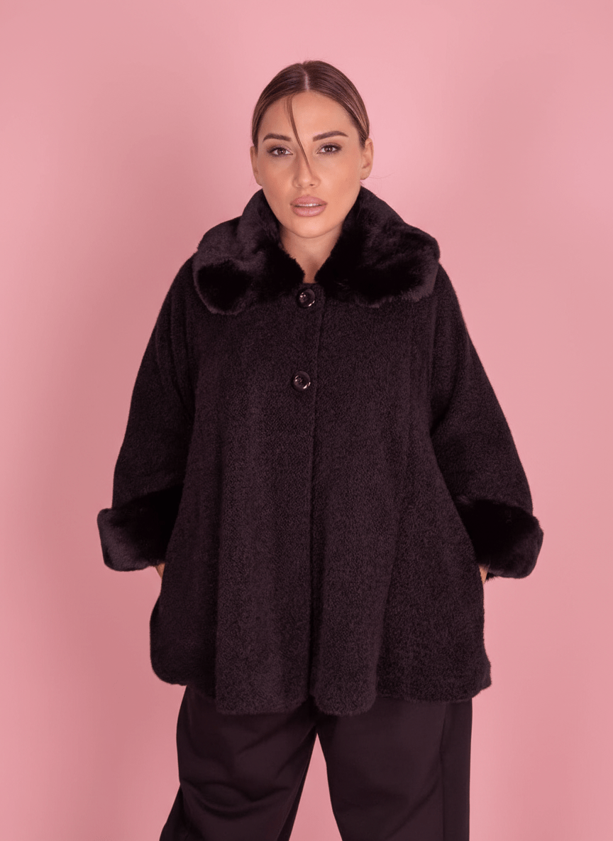 Cappotto Dettagli in Eco - Pelliccia Nero - Abbigliamento Jessica