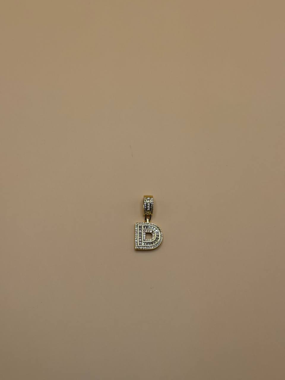 Charm Lettera Per Collana Catena - Abbigliamento Jessica