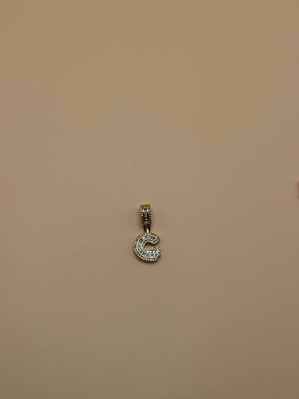 Charm Lettera Per Collana Catena - Abbigliamento Jessica