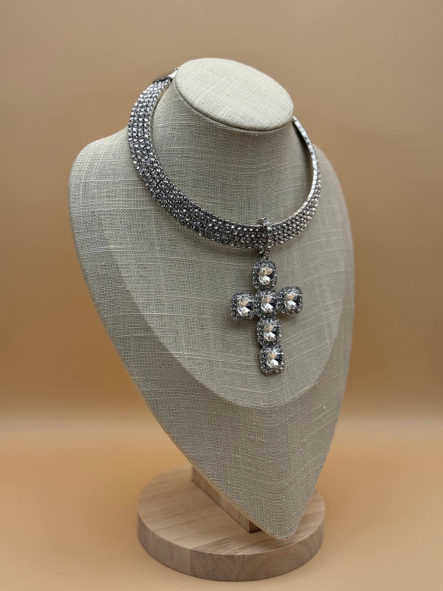 Collana Croce Prestige - Abbigliamento Jessica