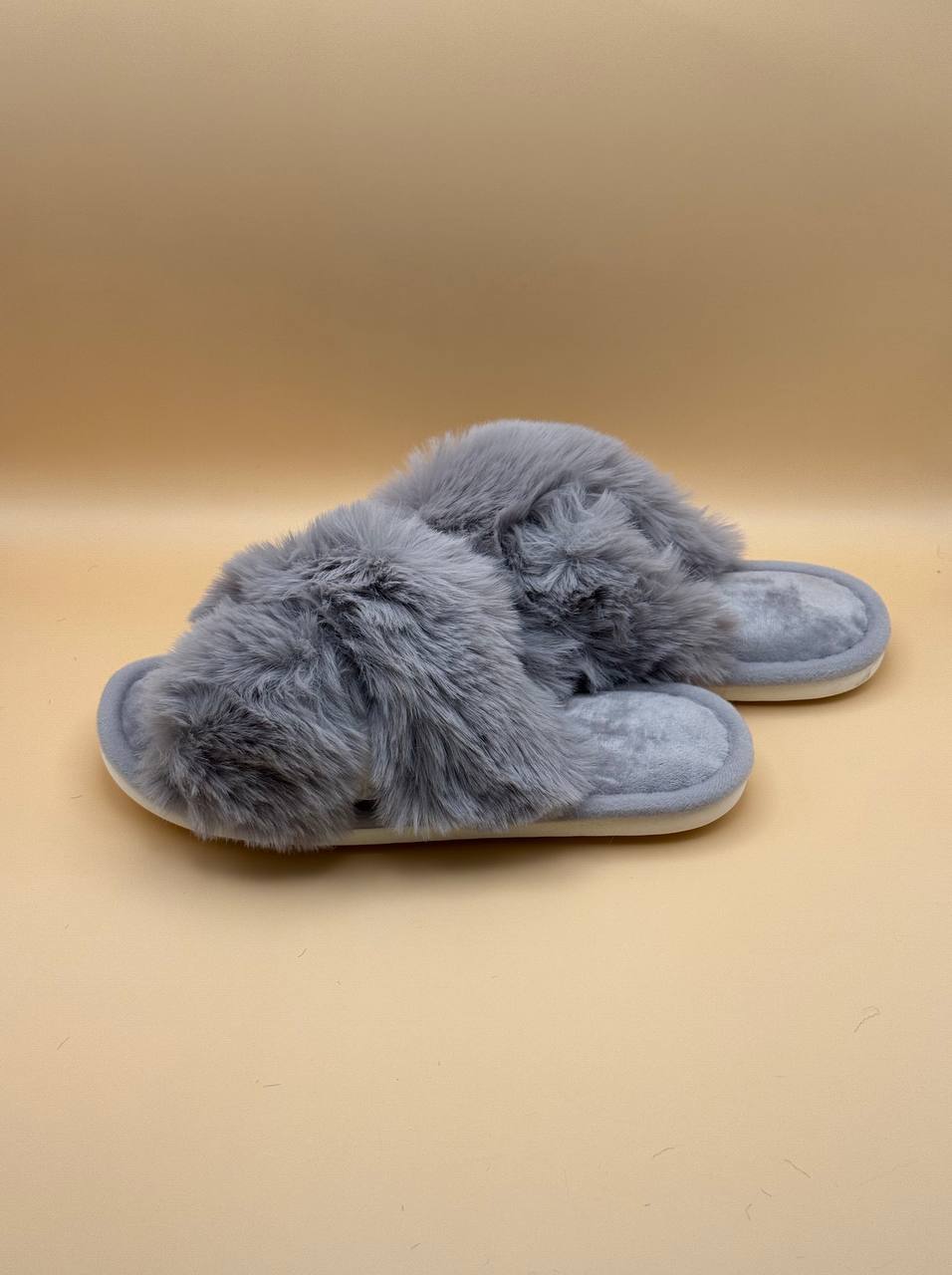Furry Chic con Fascia Incrociata - Abbigliamento Jessica