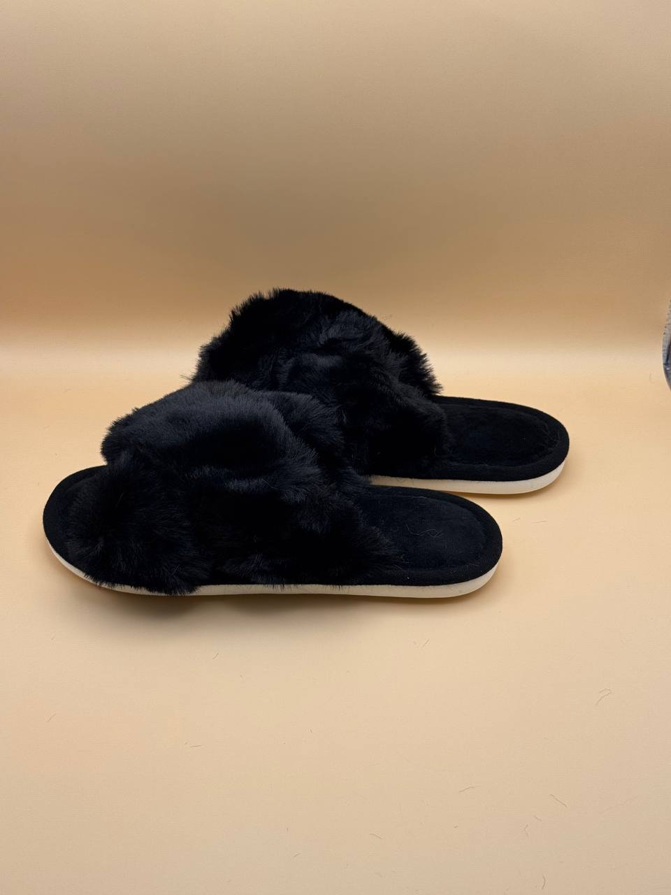 Furry Chic con Fascia Incrociata - Abbigliamento Jessica