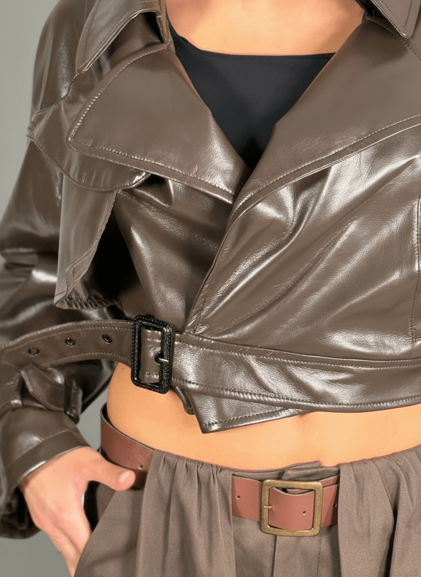Trench Corto In Ecopelle Marrone - Abbigliamento Jessica