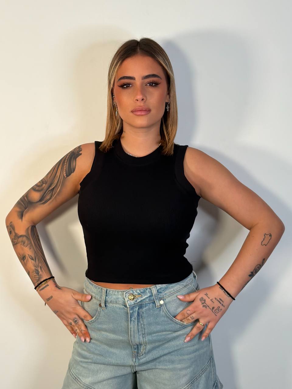 Canotta Basic Crop - Abbigliamento Jessica