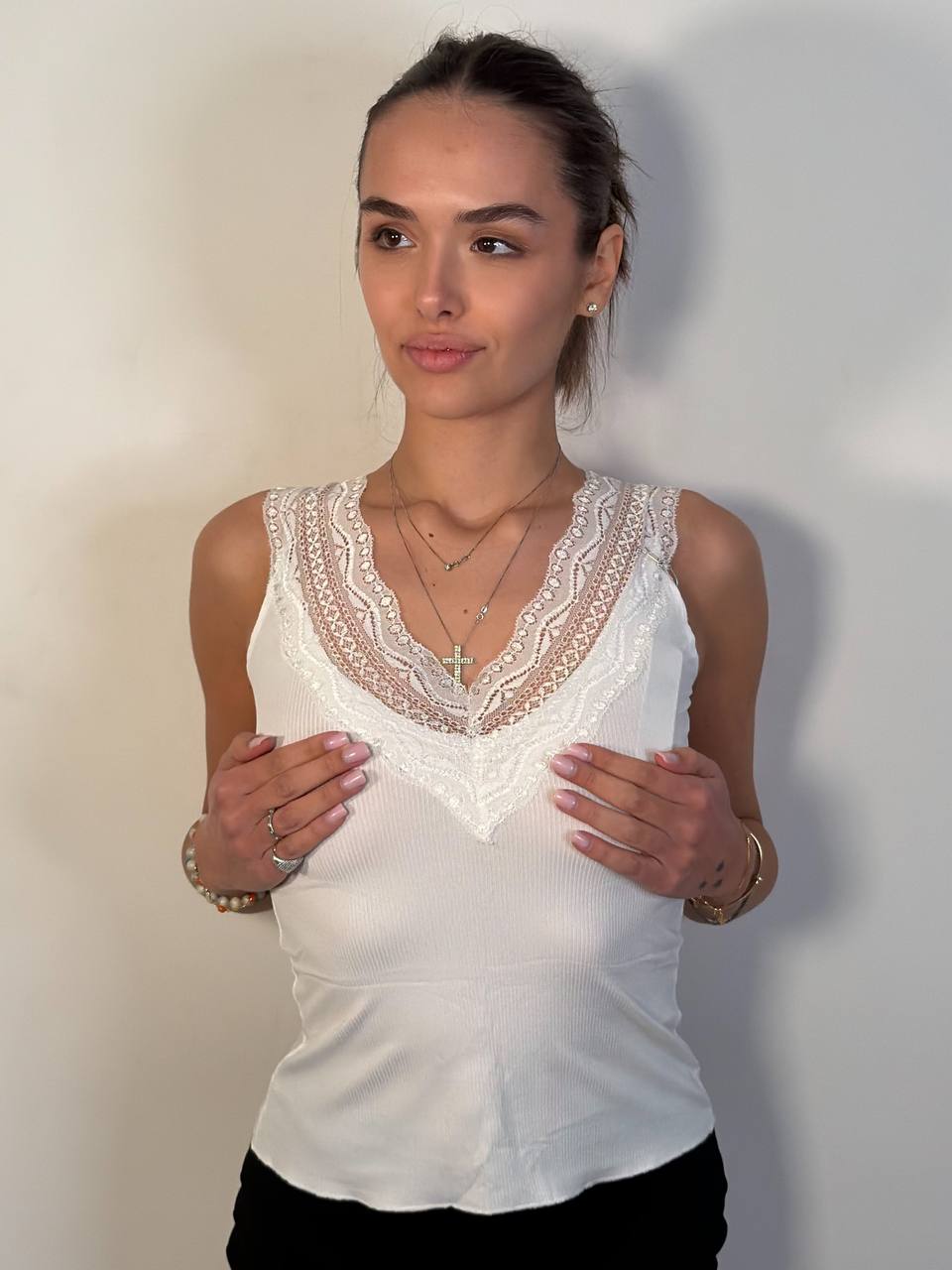 Canotta Basic Pizzo - Abbigliamento Jessica