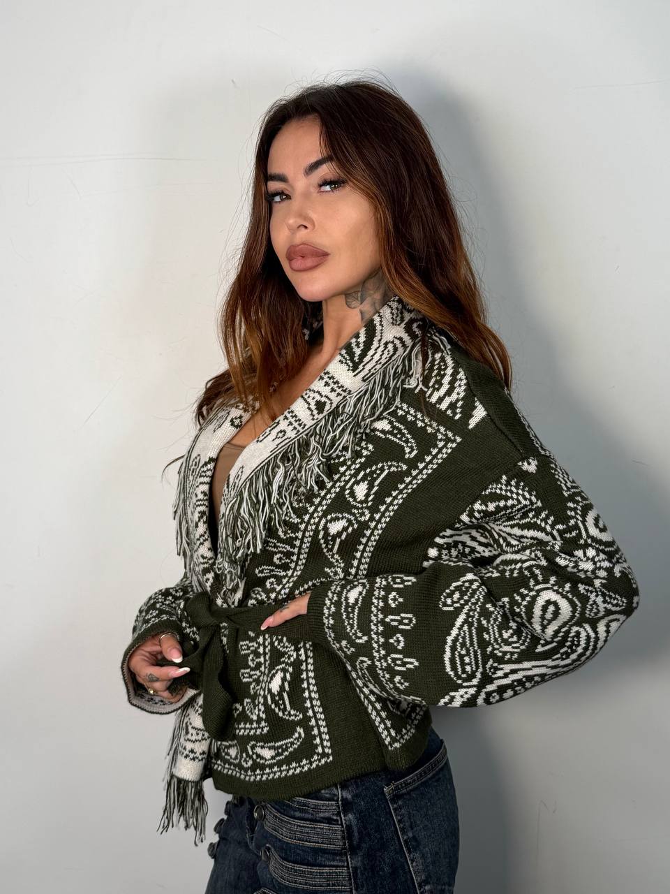 Cardigan Bandana Crop Bosco, vista laterale