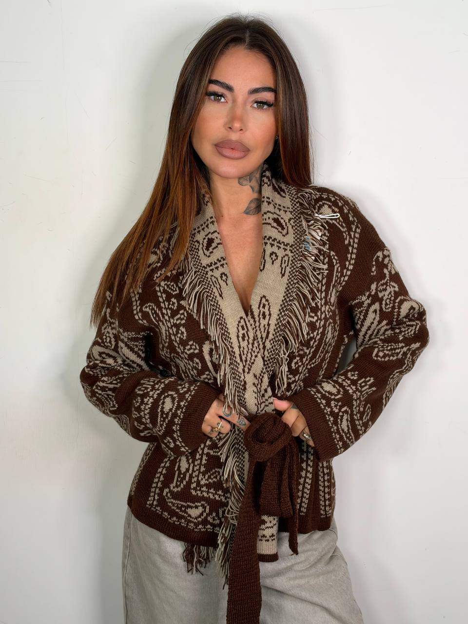 Cardigan Bandana Crop Marrone Panna, vista frontale