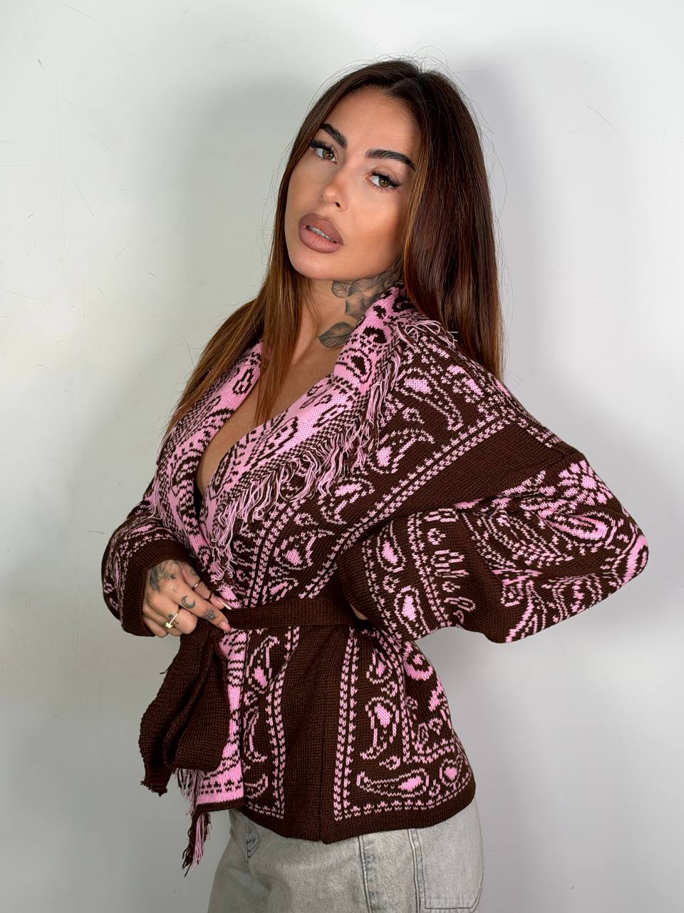 Cardigan Bandana Crop Marrone Rosa, laterale