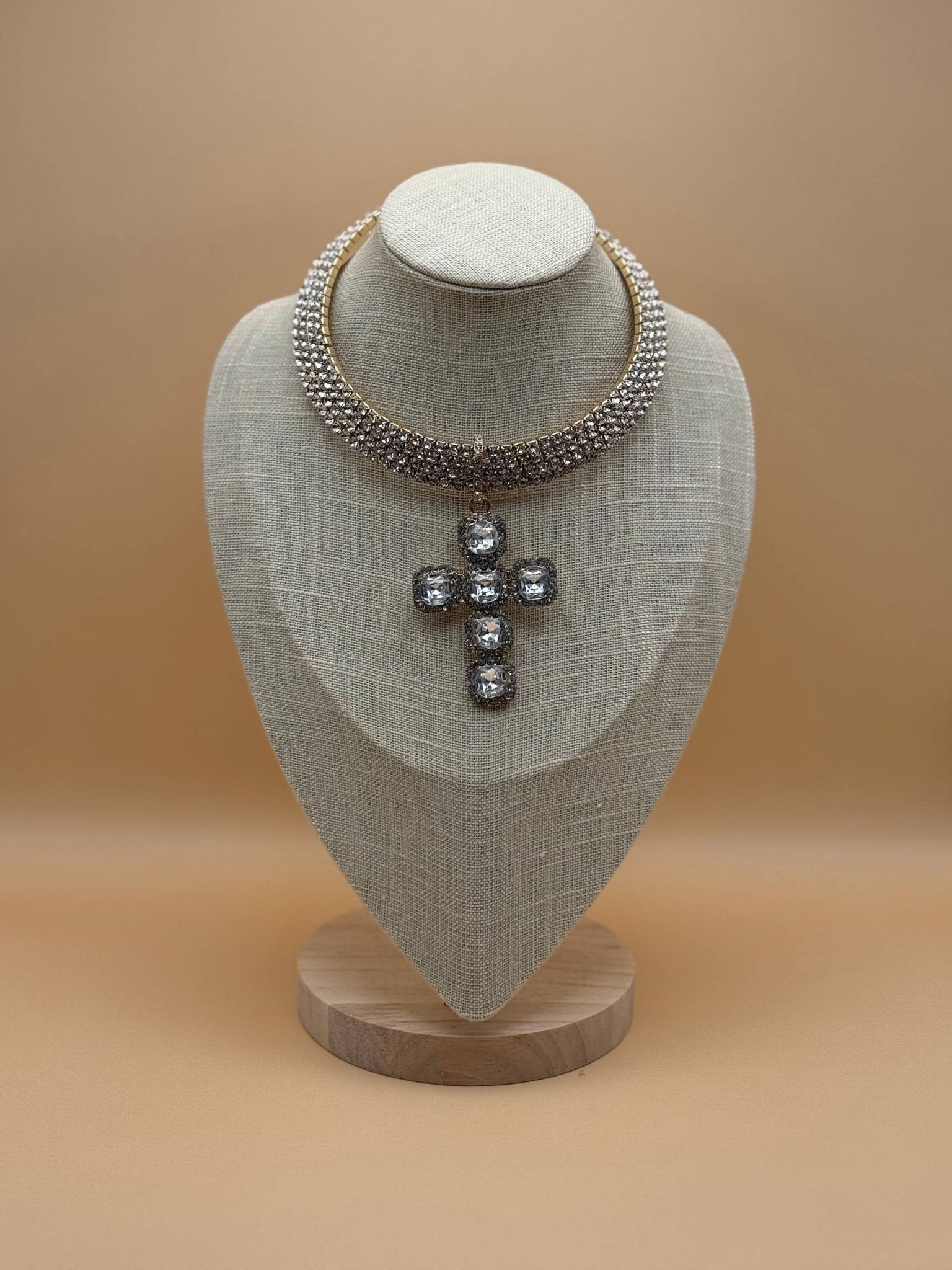 Collana Croce Prestige - Abbigliamento Jessica
