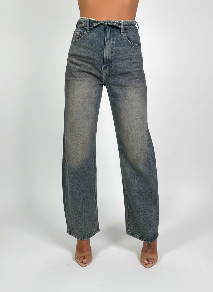 Jeans Out