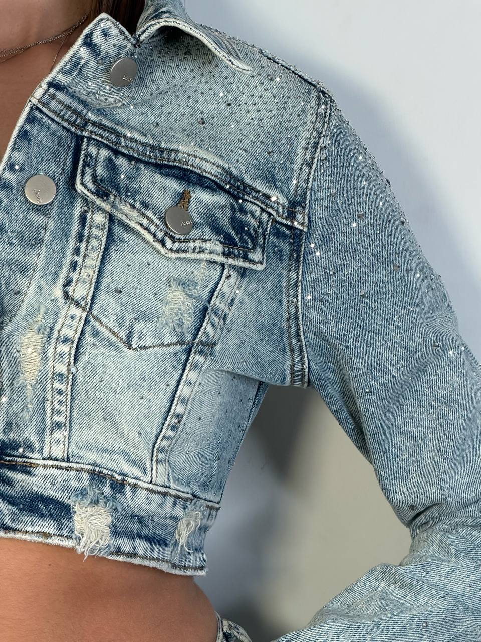 Giubbino Jeans Strappi - Abbigliamento Jessica