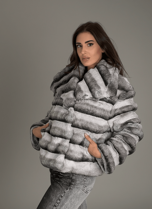 Pelliccia Ecologica Grigia A Fasce - Abbigliamento Jessica