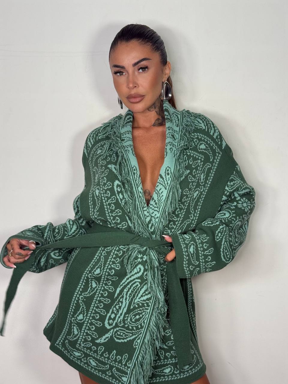 Cardigan Bandana