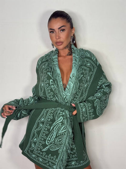 Cardigan Bandana