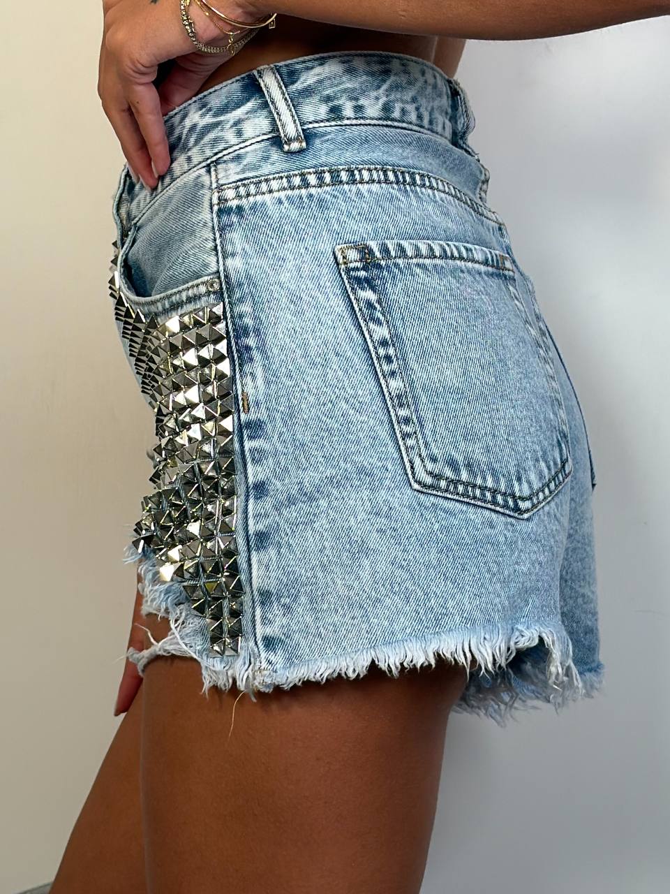 Shorts Borchie - Abbigliamento Jessica